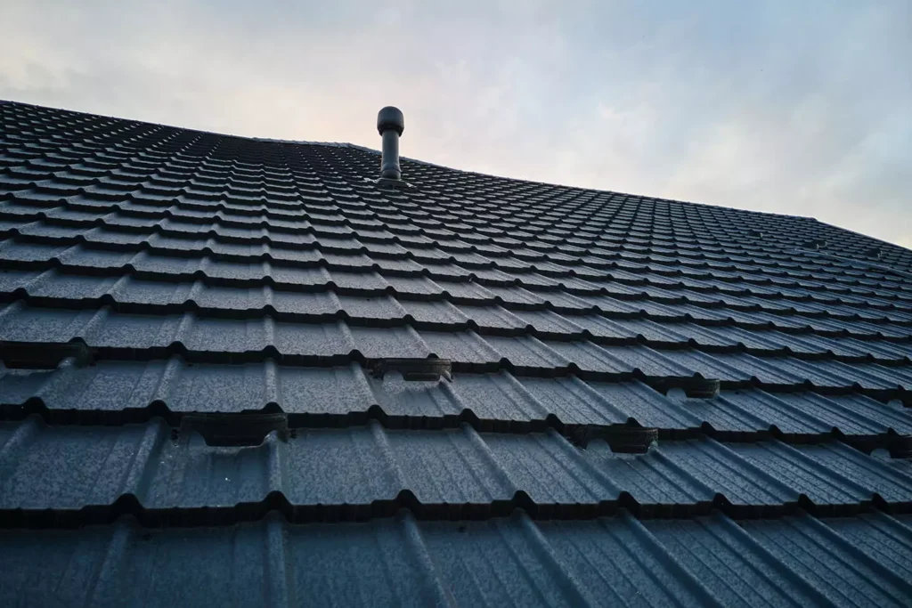 PNW Roof Replacement Guide 2025