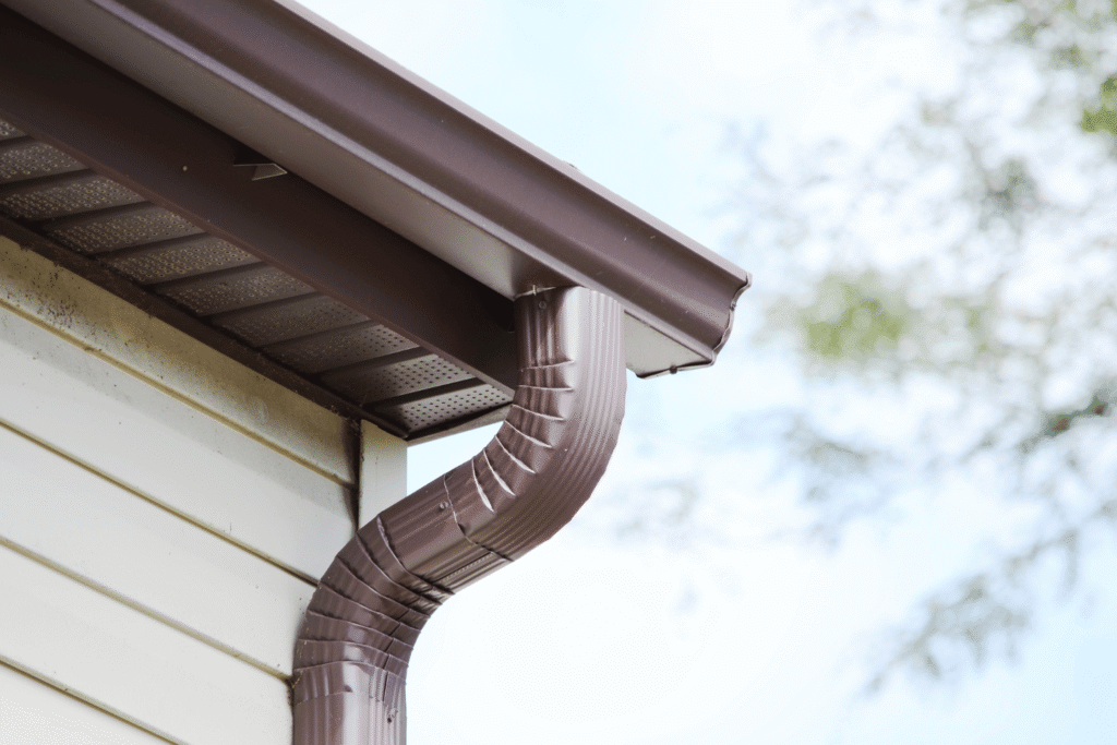 5″ vs 6″ Gutters in Western Washington: Which Size Is Right?